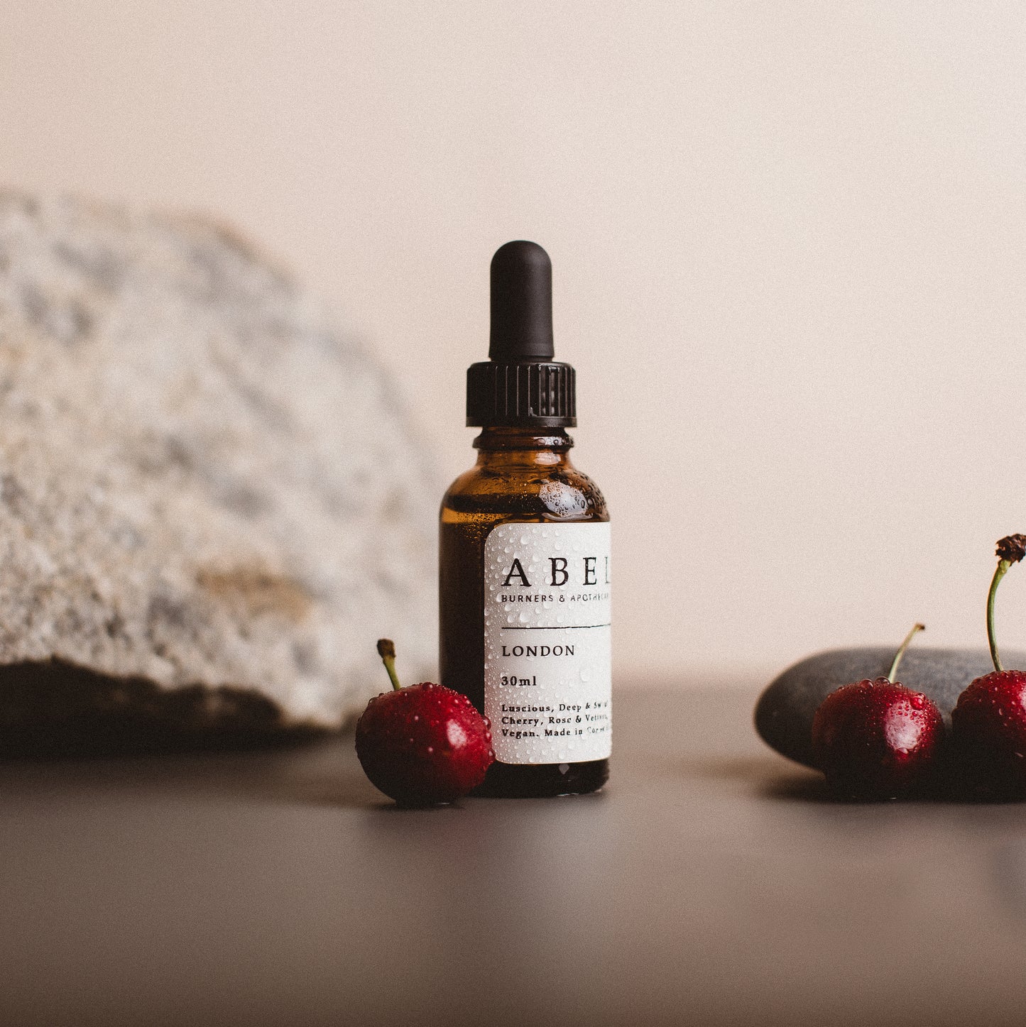 London 30ml Oil - Sour Cherry, Rose & Vetiver