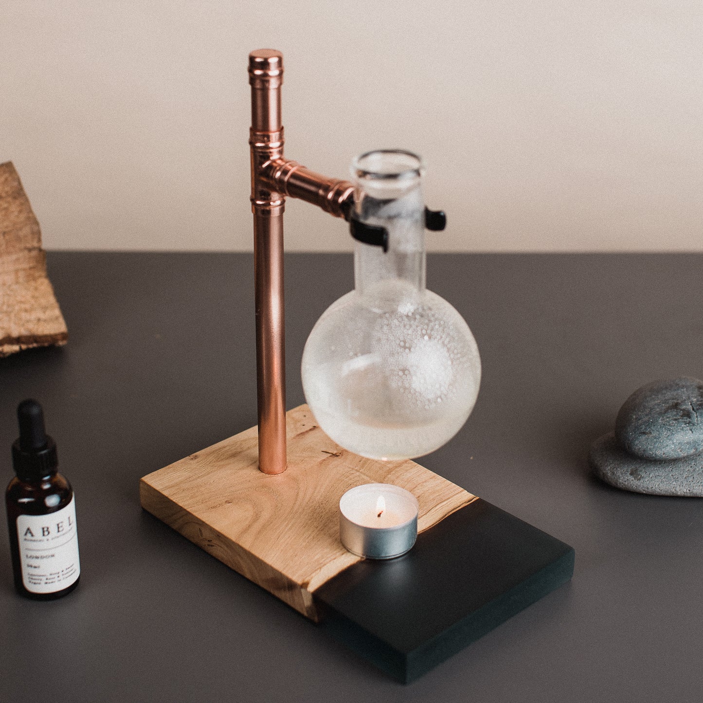 Sweet Chestnut + Smoked Resin with Copper